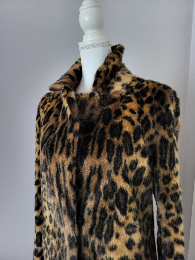 Unreal Fur Kunstpelz-Mantel