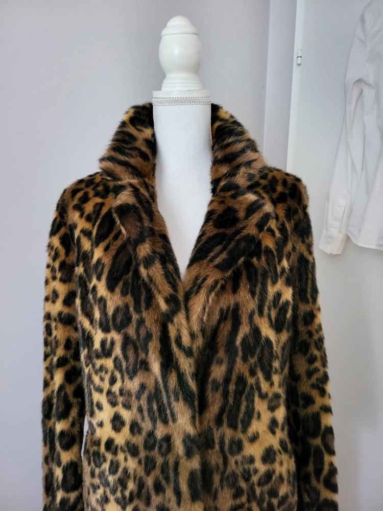 Unreal Fur Kunstpelz-Mantel