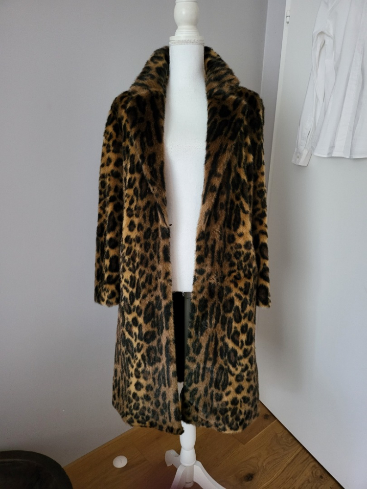 Unreal Fur Kunstpelz-Mantel