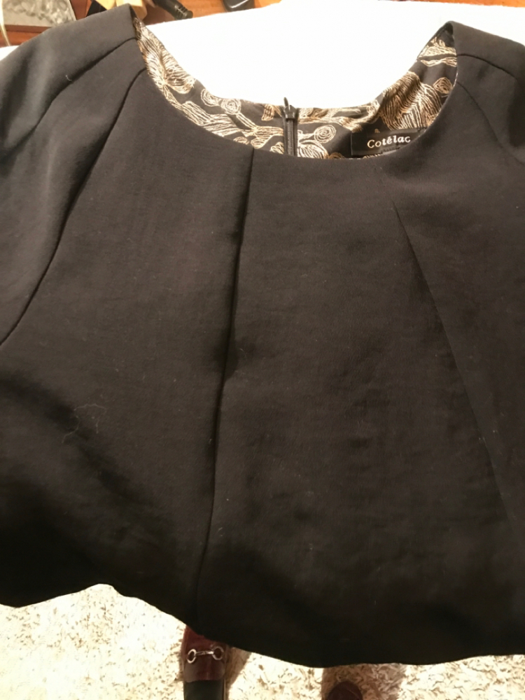 Cotélac Minimalistisches Kleid