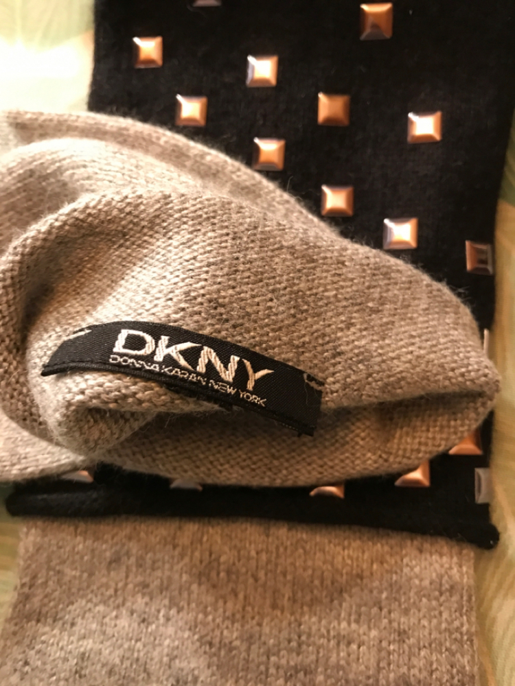DKNY Clouté