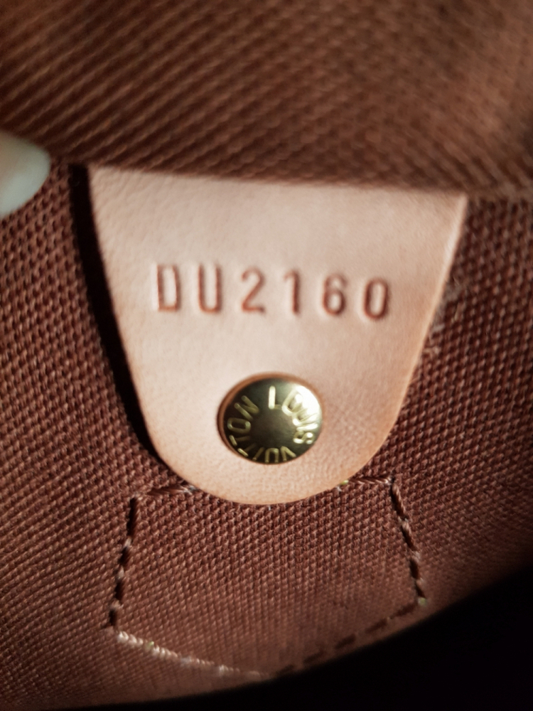 Louis Vuitton Speedy 35