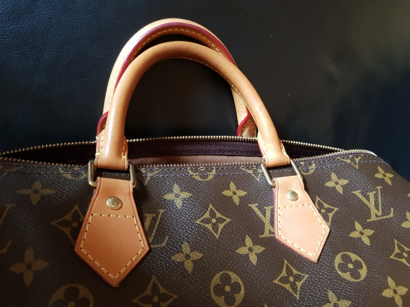 Louis Vuitton Speedy 35