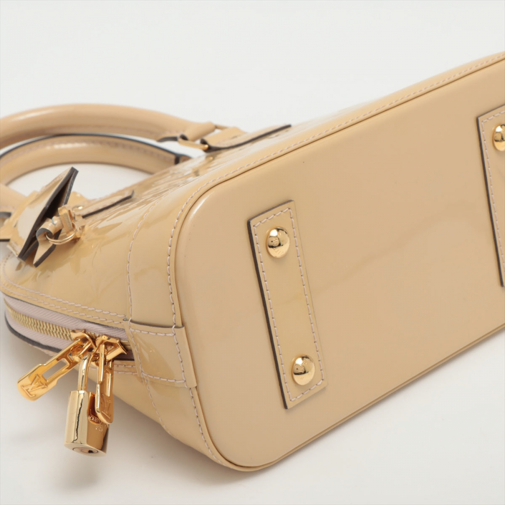 Louis Vuitton Alma BB Monogram Vernis Beige