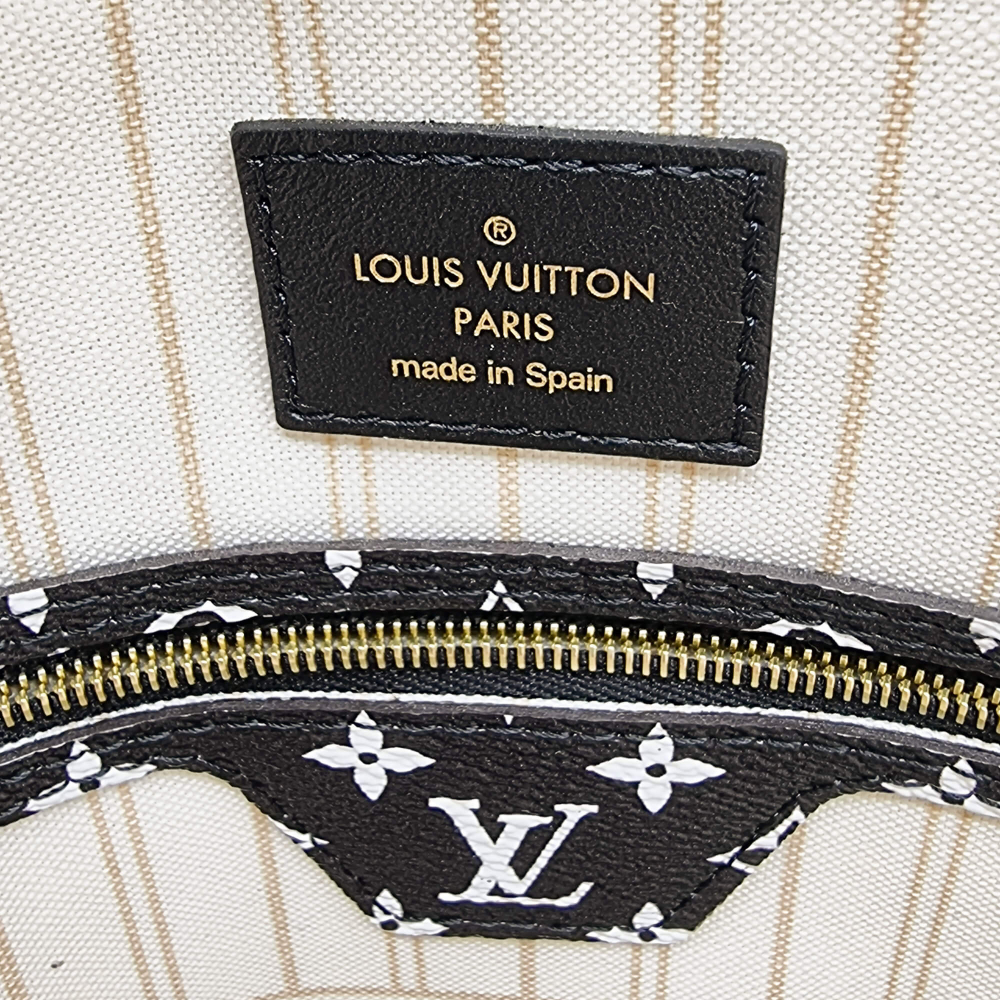 Louis Vuitton Monogram Jungle Neverfull MM