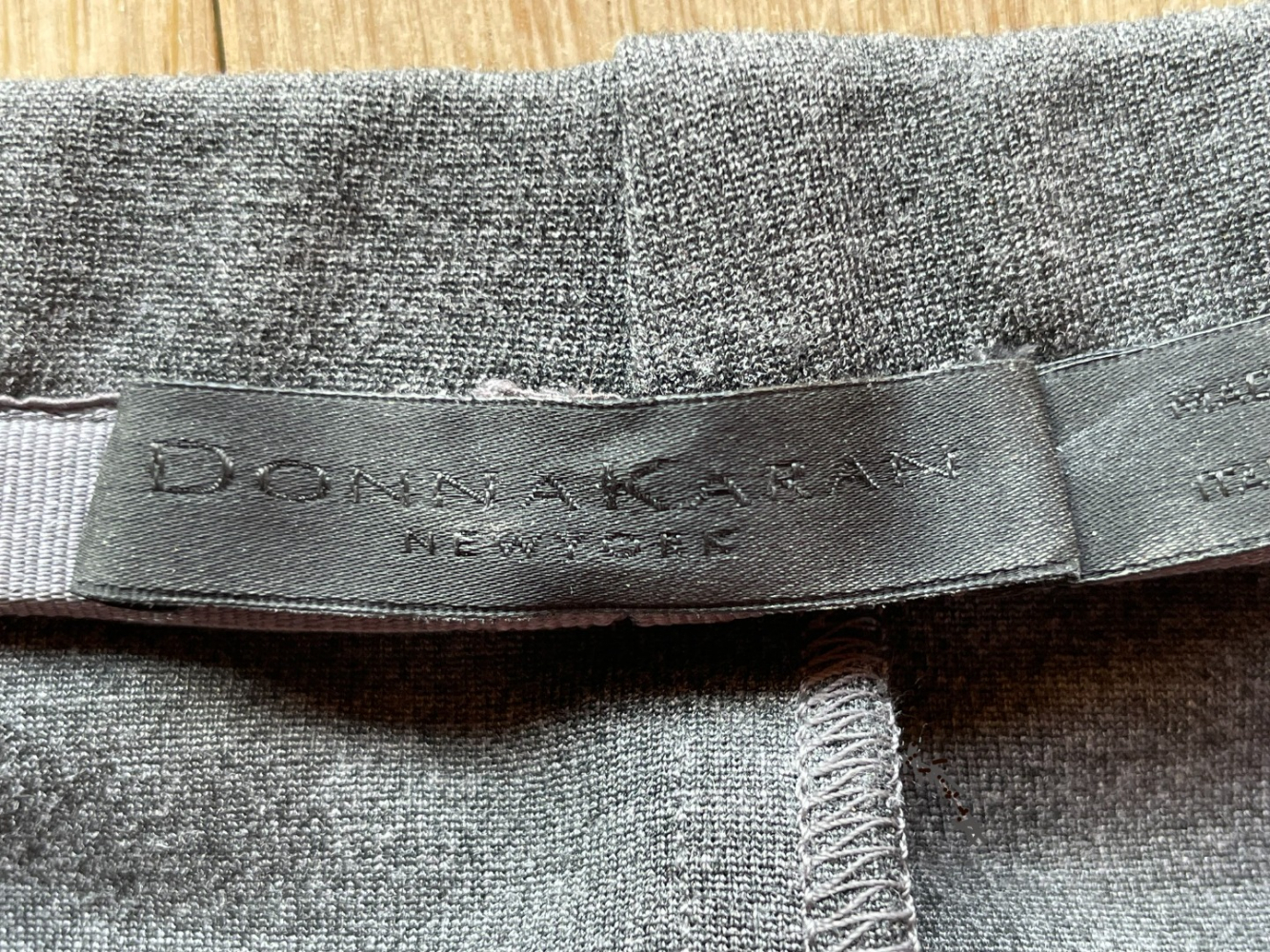 Donna Karan Sleek pencil skirt