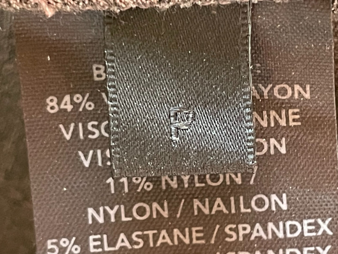 Donna Karan Sleek pencil skirt