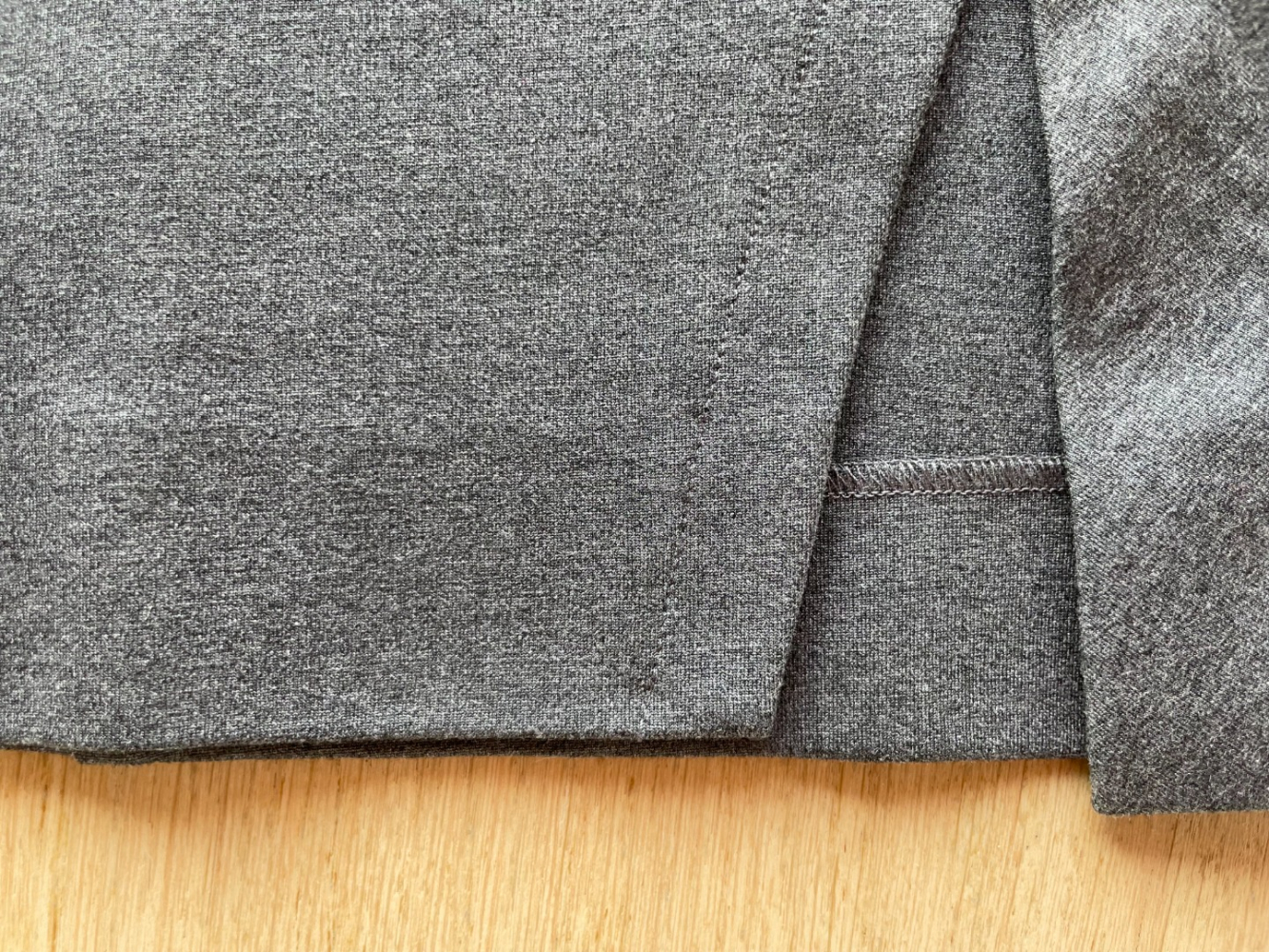 Donna Karan Sleek pencil skirt