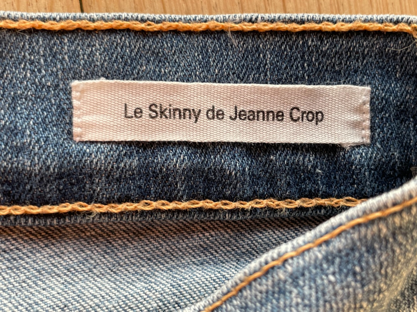 FRAME Wunderschöne Le Skinny de Jeanne Crop Jeans!