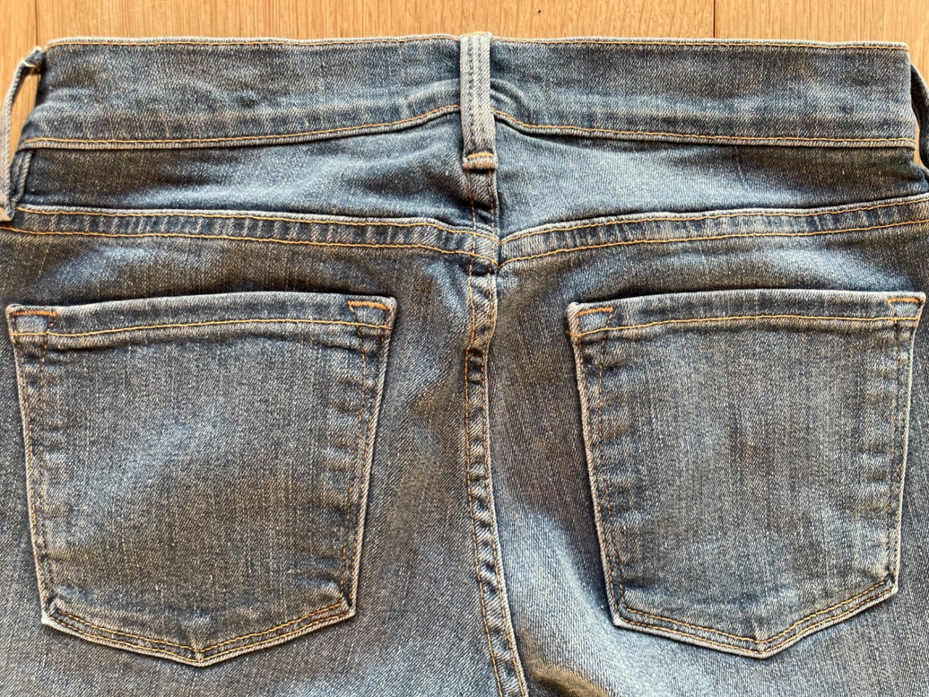 FRAME Wunderschöne Le Skinny de Jeanne Crop Jeans!