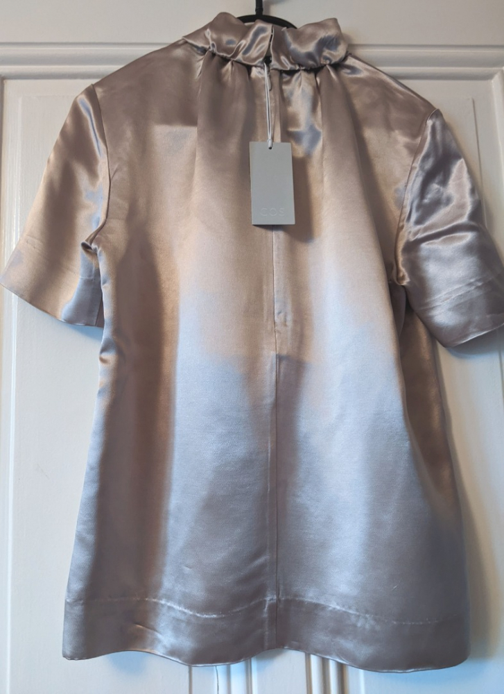 Cos Blouse en satin couleur or rose