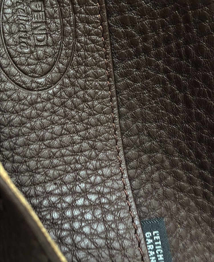 Fendi Kupplung/Brieftasche