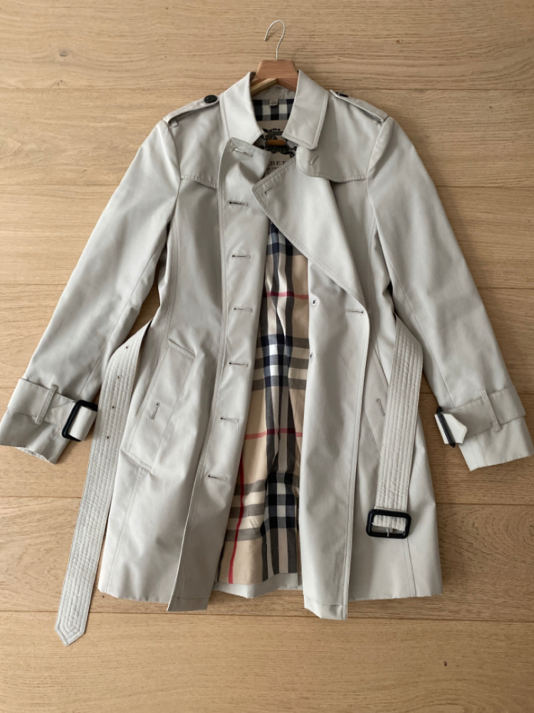 Burberry Trenchcoat