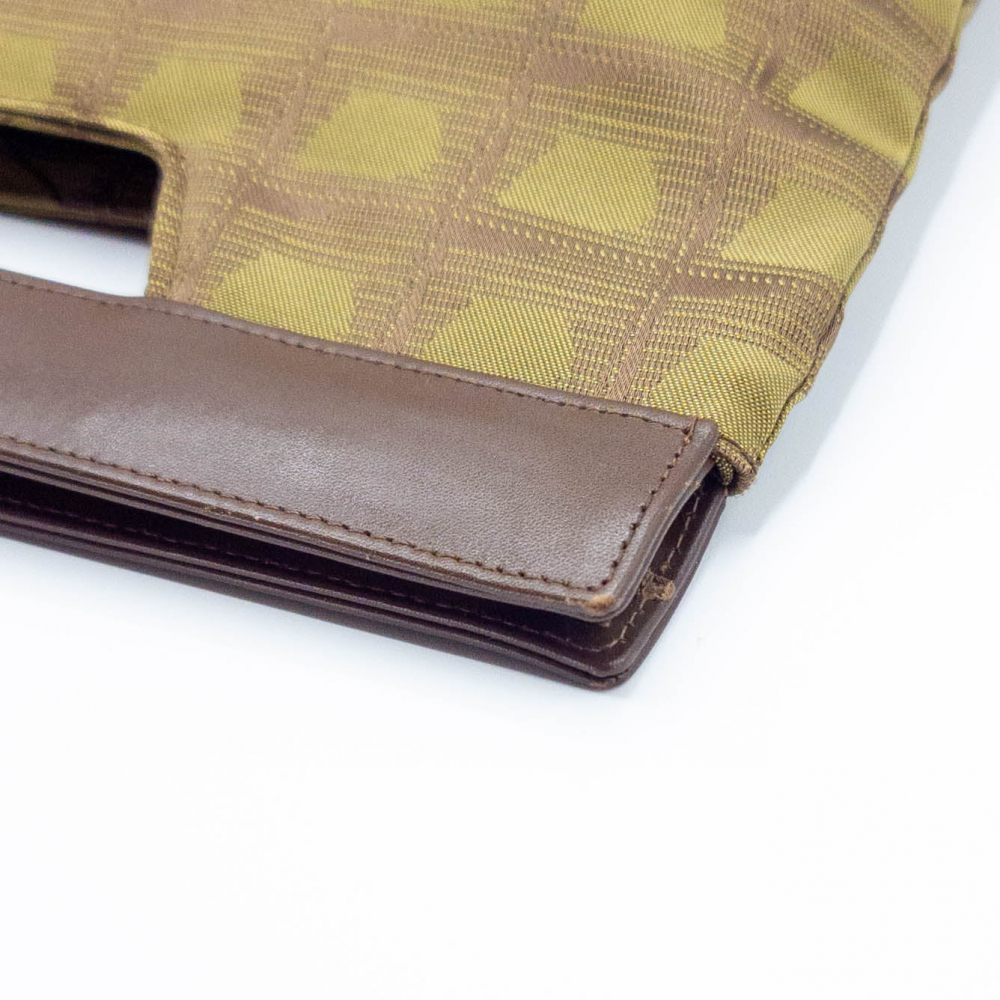 Chanel Vintage Handbag in Cloth