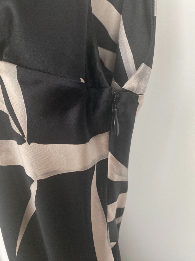 Emporio Armani Robe de cocktail en soie