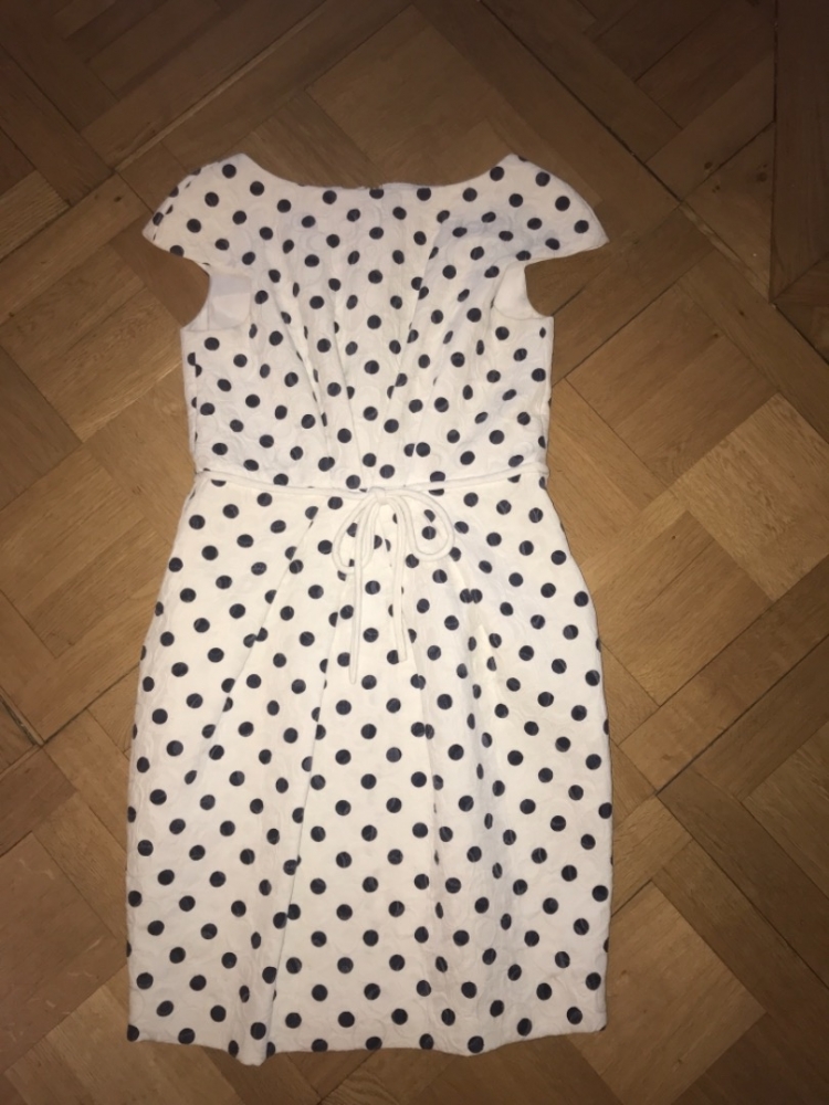 Carolina Herrera Robe