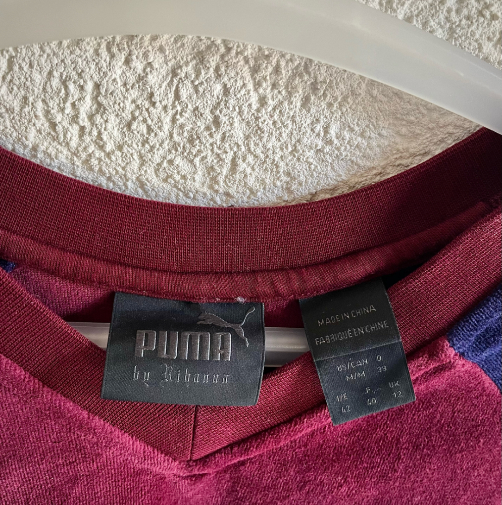 Puma Oversized V-neck