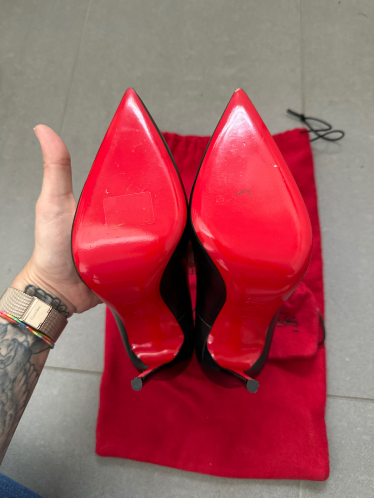Christian Louboutin So Kate
