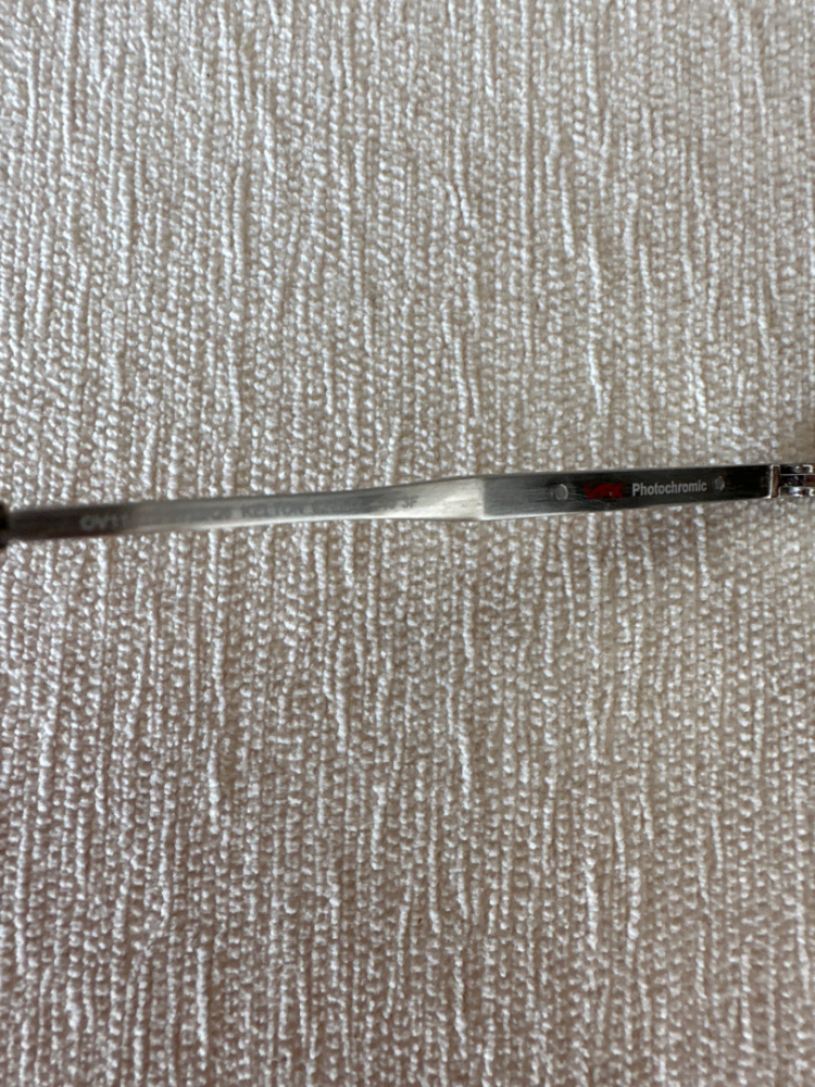 Oliver Peoples Kelton