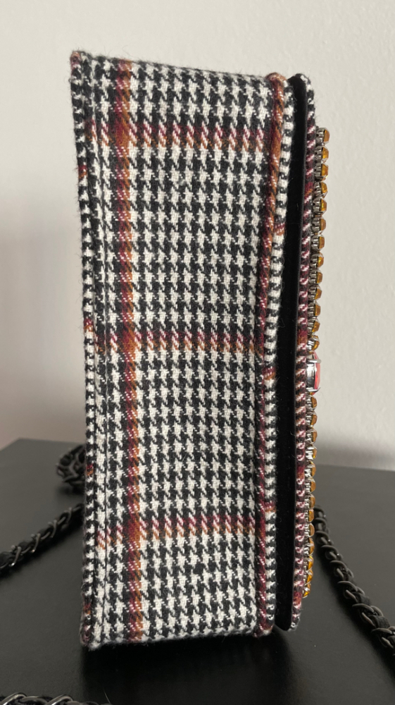 Essentiel Antwerp Cat