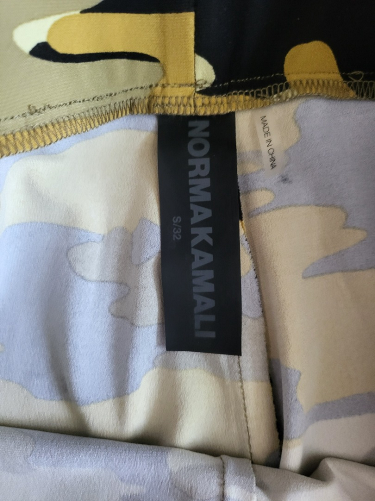 Norma Kamali Pantalon décontracté