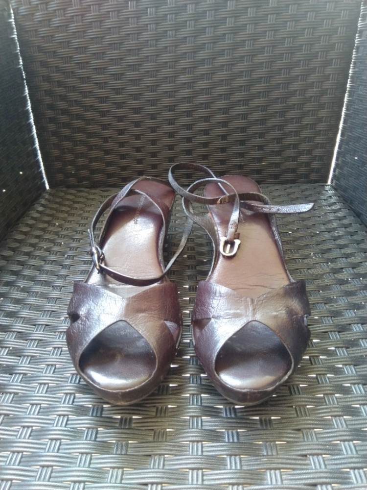 Roberto Del Carlo Sandales