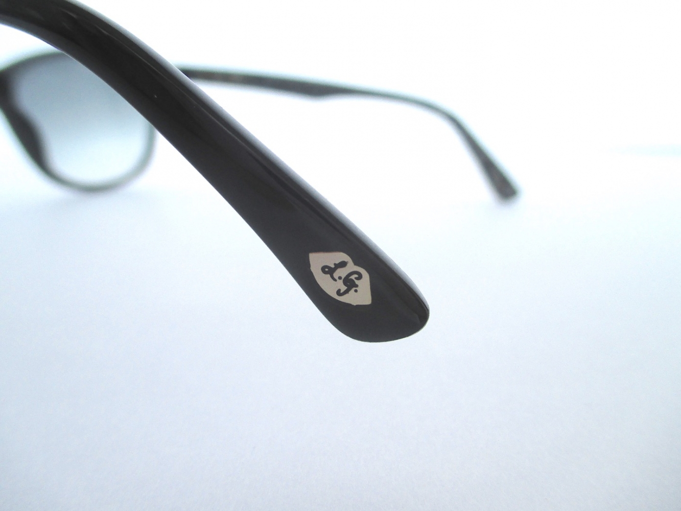 Lulu Guinness Lunettes de soleil