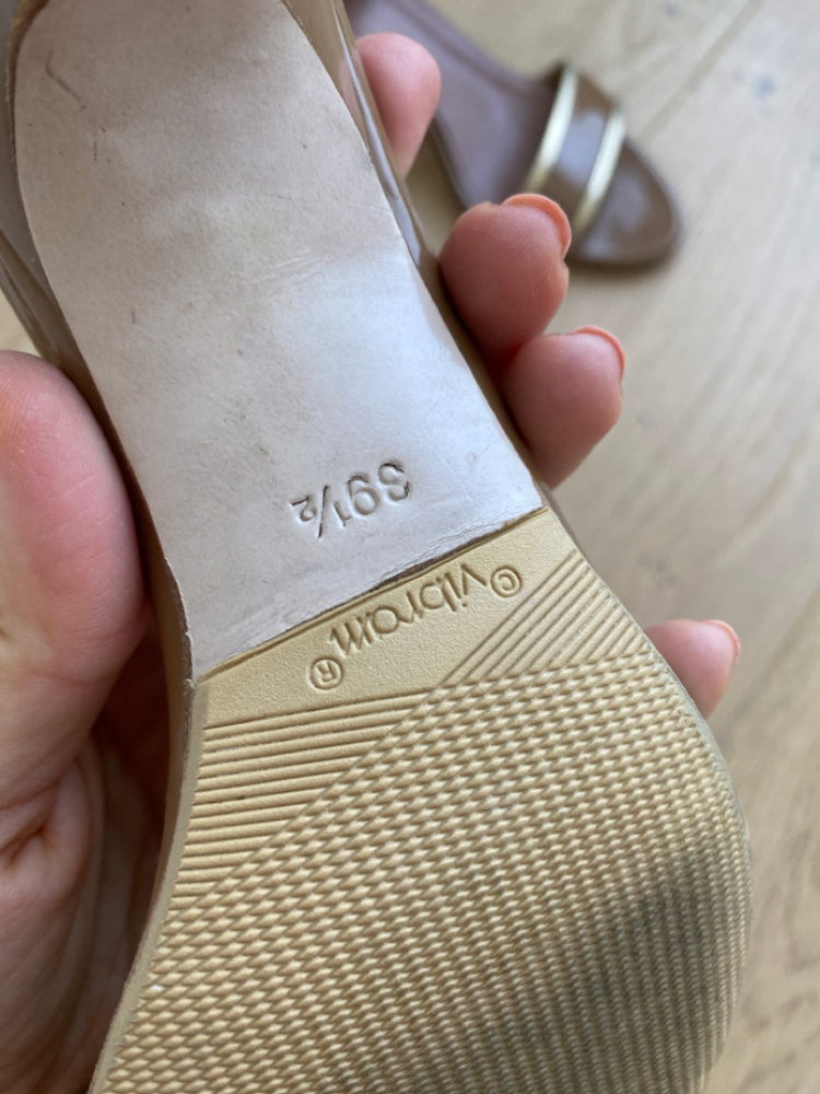 Miu Miu Sandales à talons