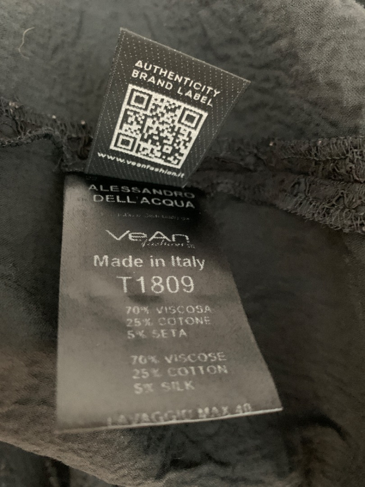 Alessandro Dell'Acqua Kleid