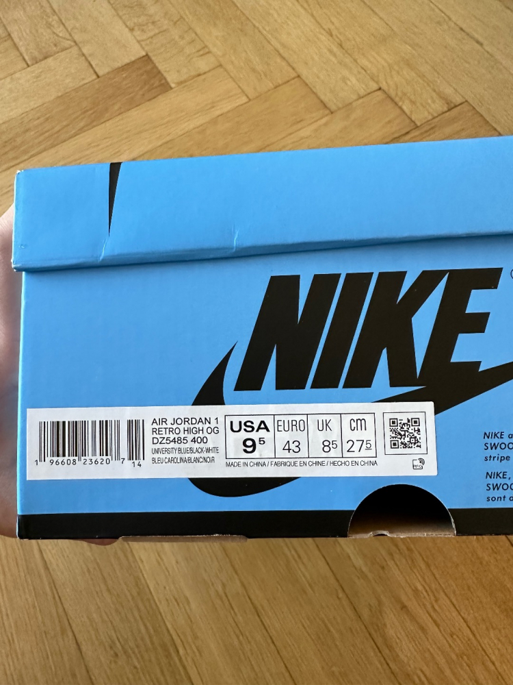 Nike Air Jordan 1 Retro High UNC