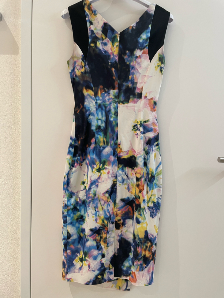 Karen Millen Robe
