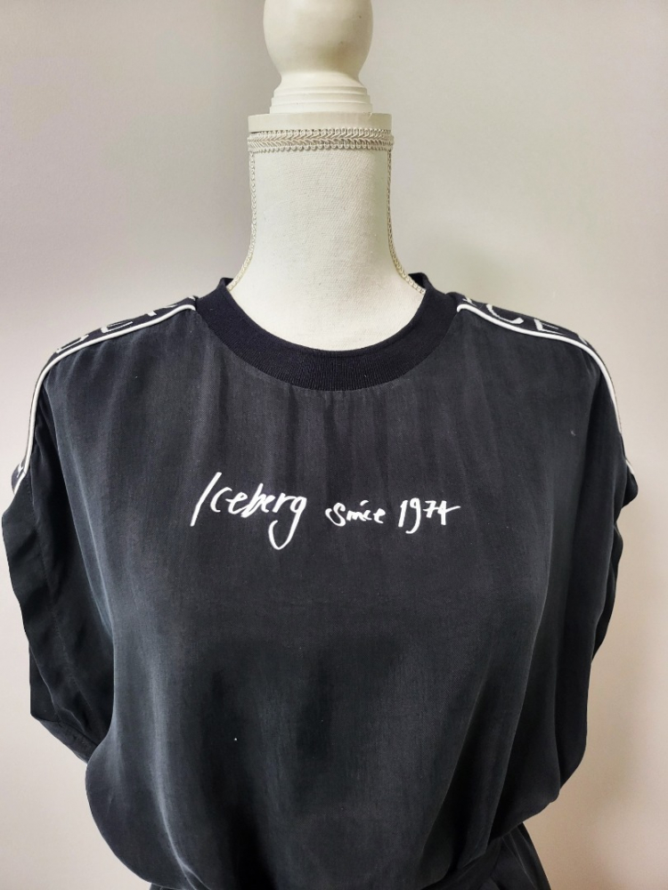 Iceberg Mittellanges Kleid