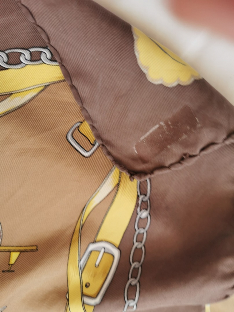 Gucci Chocolate silk foulard