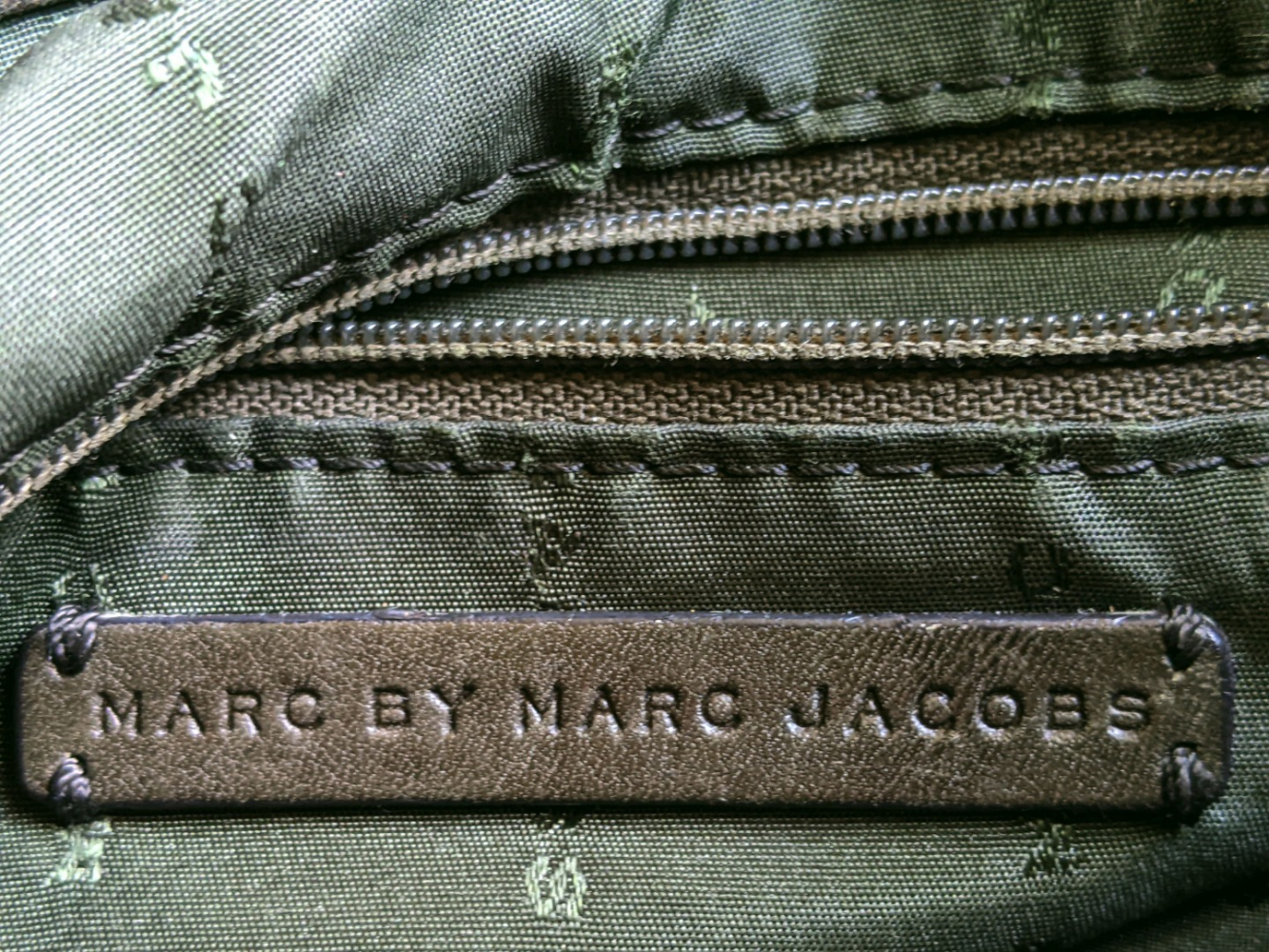 Marc by Marc Jacobs Sac en cuir brun-vert