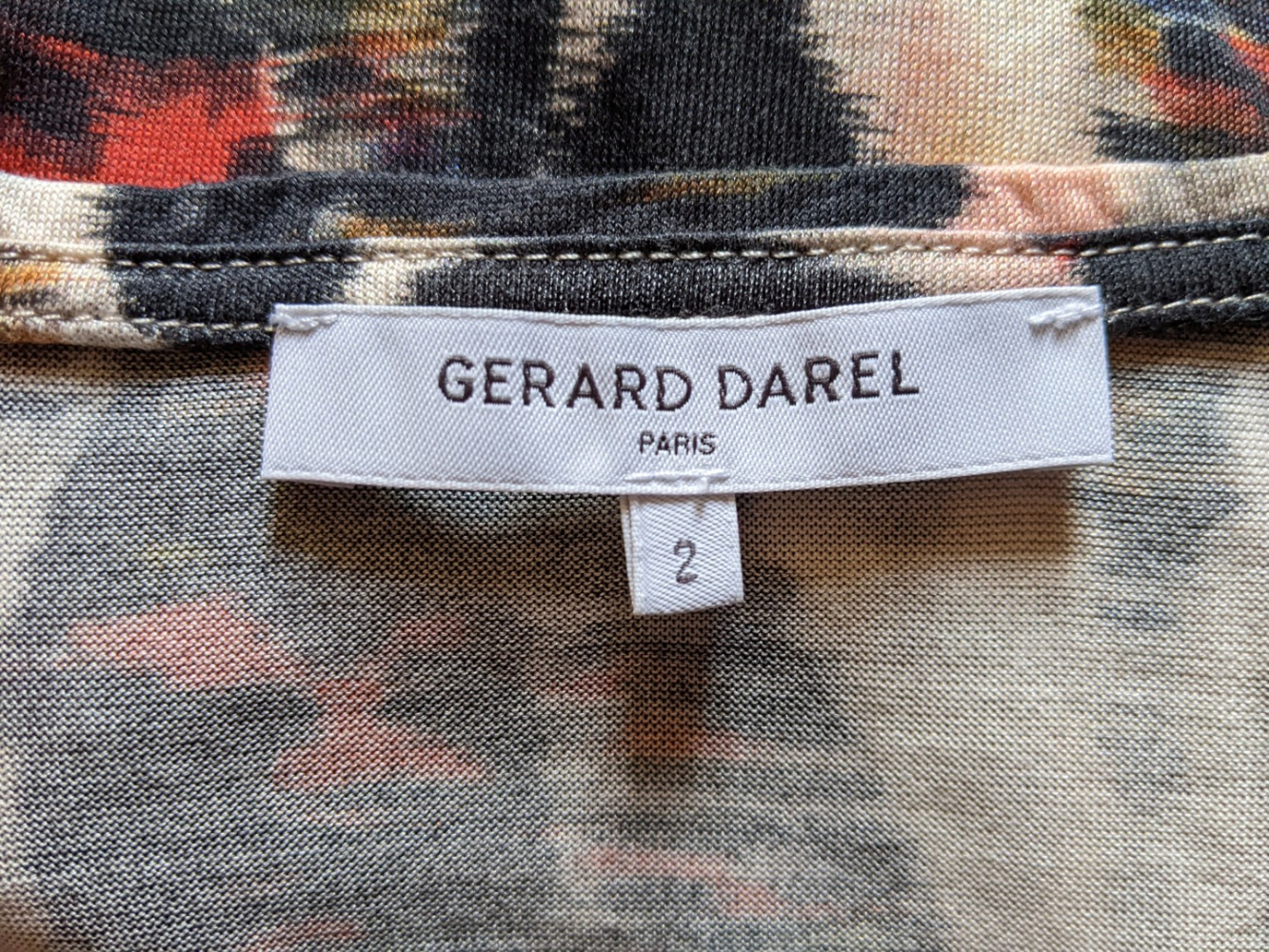 Gerard Darel Printed T-shirt 100% silk M new
