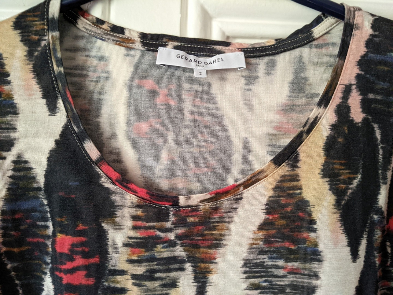 Gerard Darel Printed T-shirt 100% silk M new