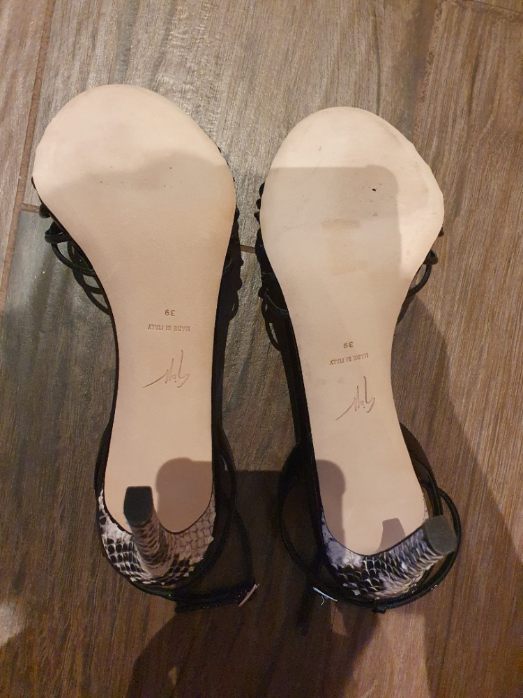 Giuseppe Zanotti Sandalen