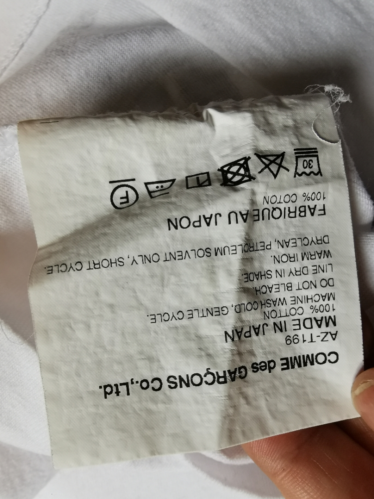 Comme Des Garçons Play