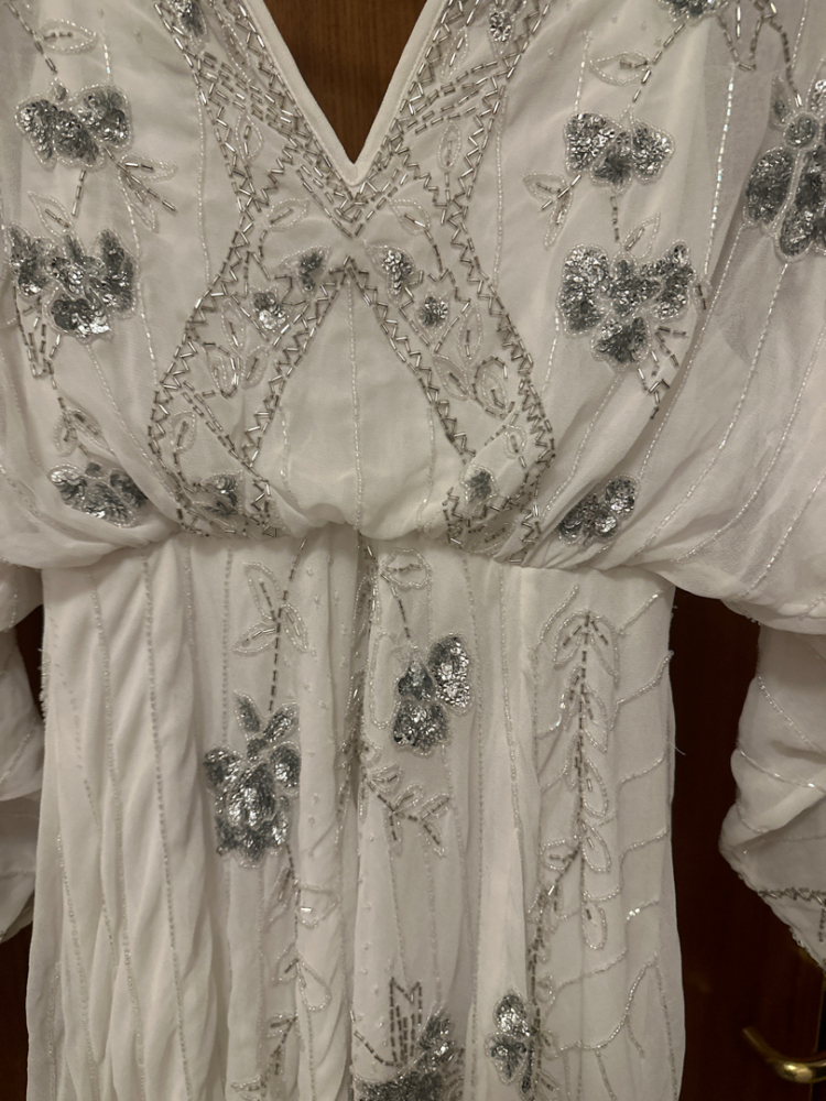 Asos Langes verschönertes Kleid