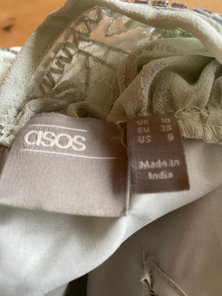 Asos Verschönertes Kleid