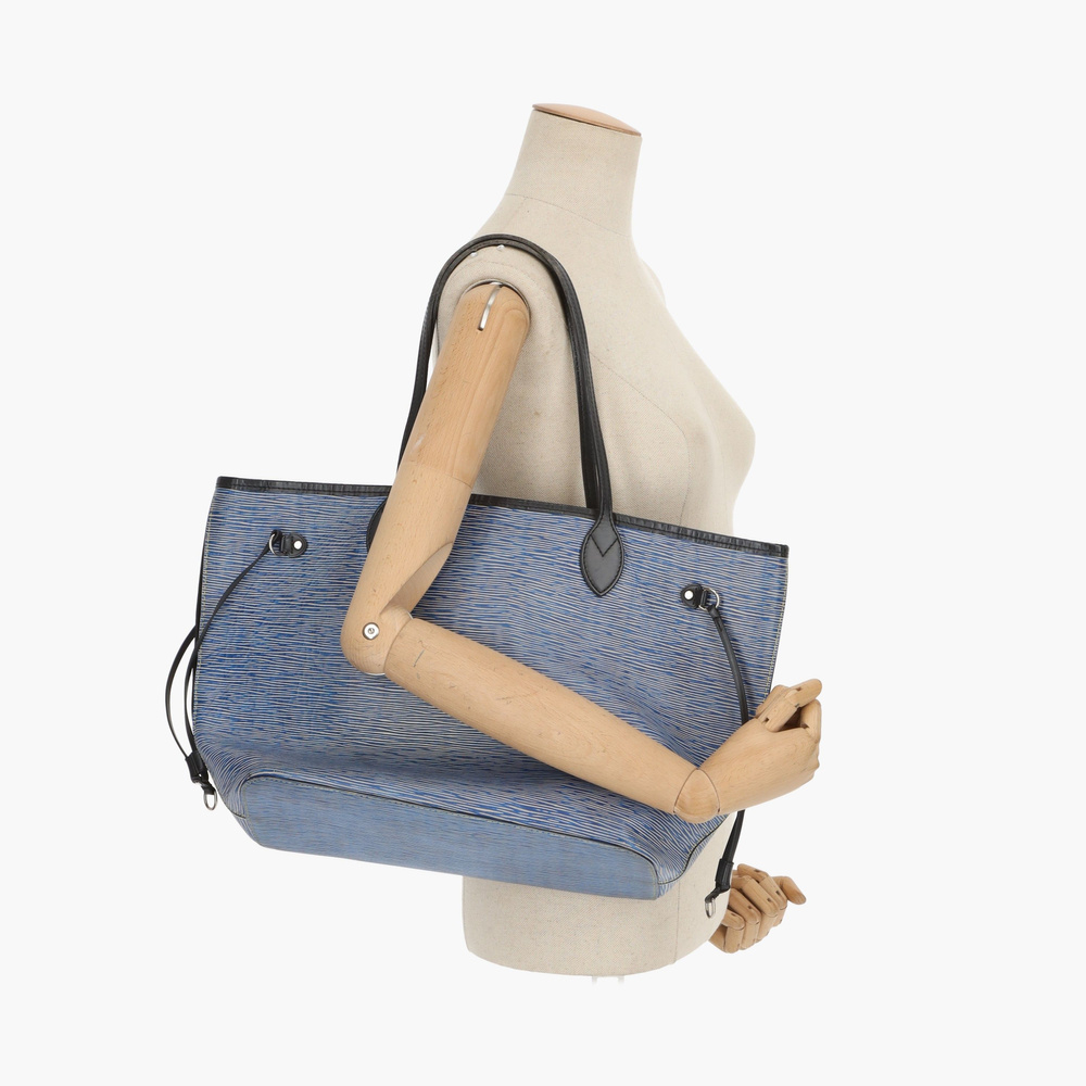 Louis Vuitton Epi Neverfull Mm Tote Bag