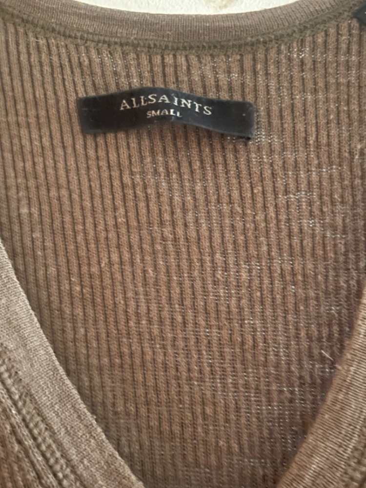 All Saints Strickkollektion Rosen Kleid