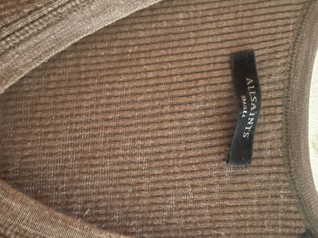 All Saints Strickkollektion Rosen Kleid