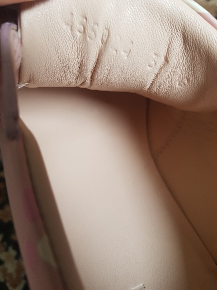 Gucci Ghost Turnschuhe