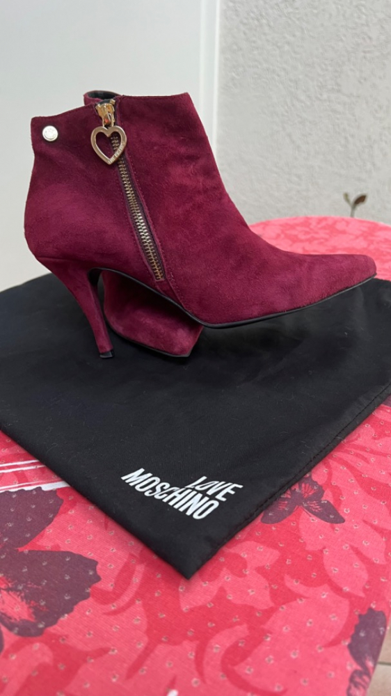 Love Moschino Bottines Suede