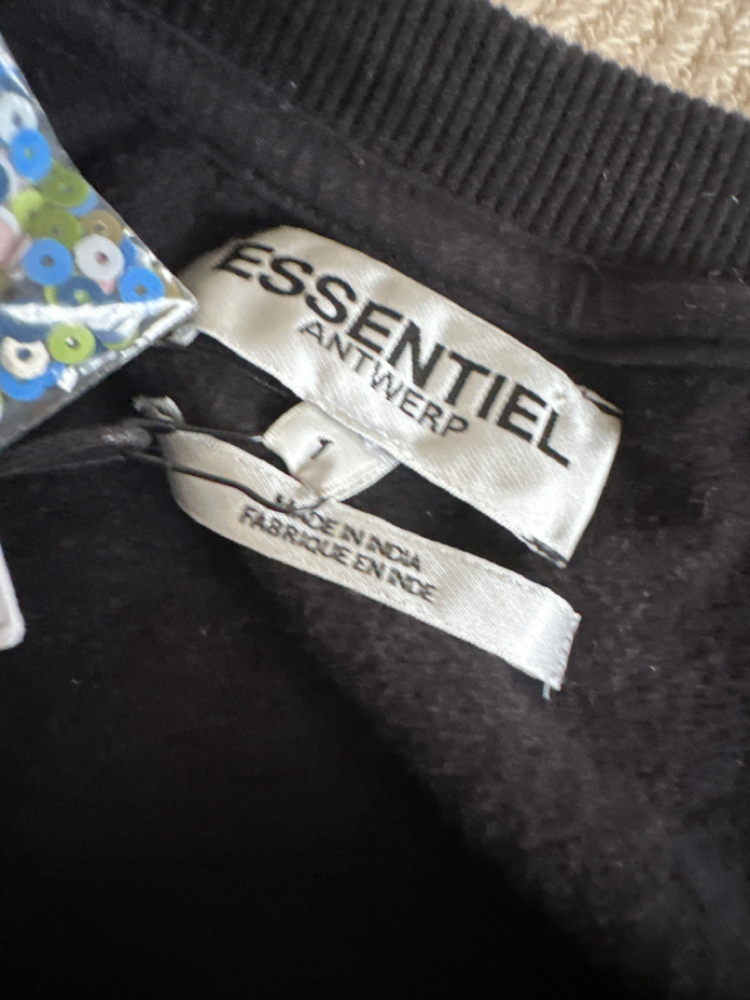 Essentiel Antwerp Kokoricco