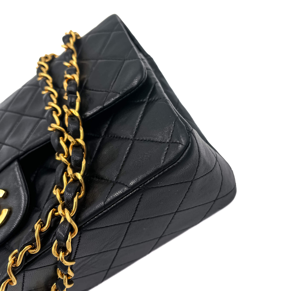 Chanel Classic Double Flap Chain Bag Black Leather Medium