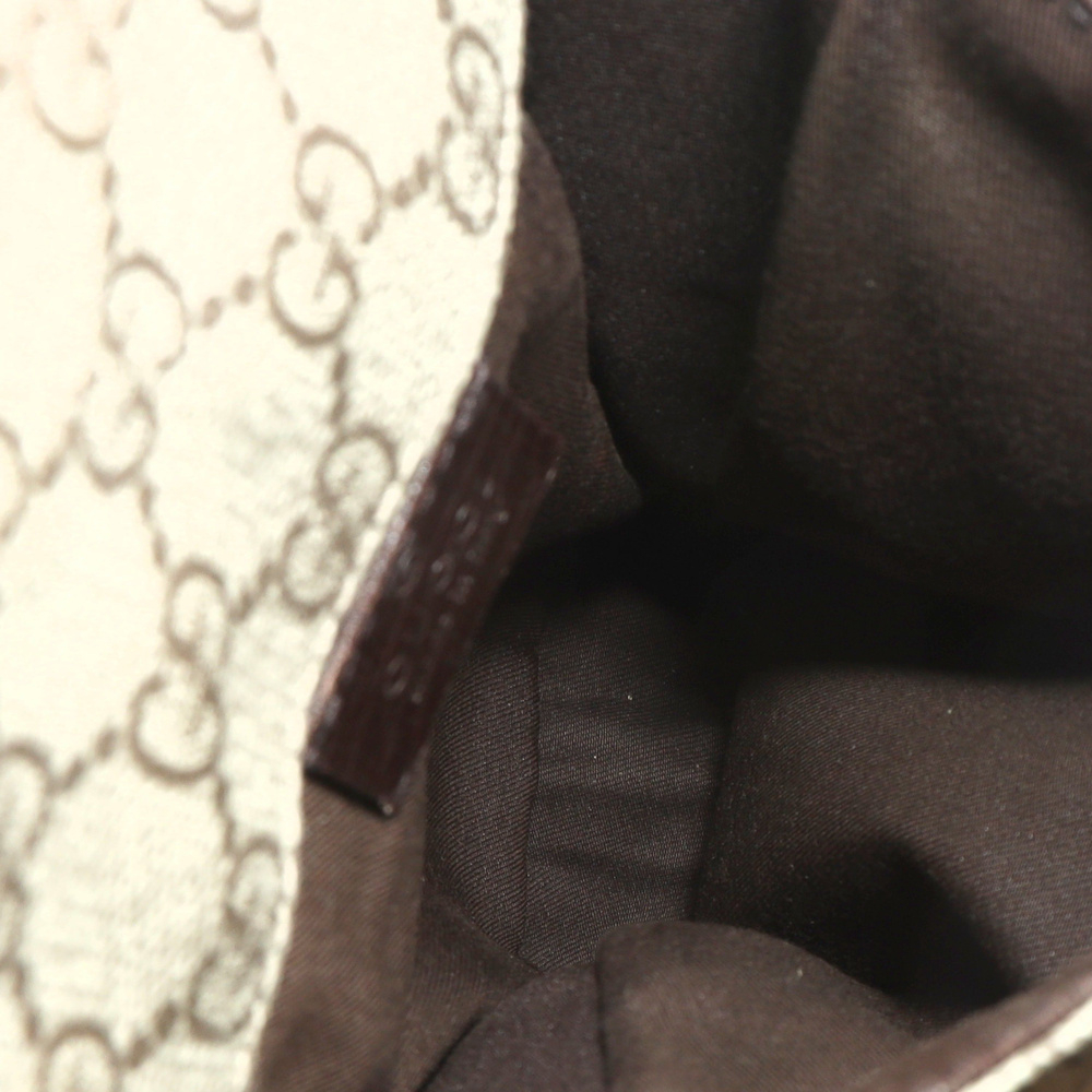 Gucci Sherry Gg Supreme Shoulder Bag