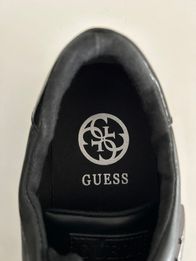 Guess Sneakers