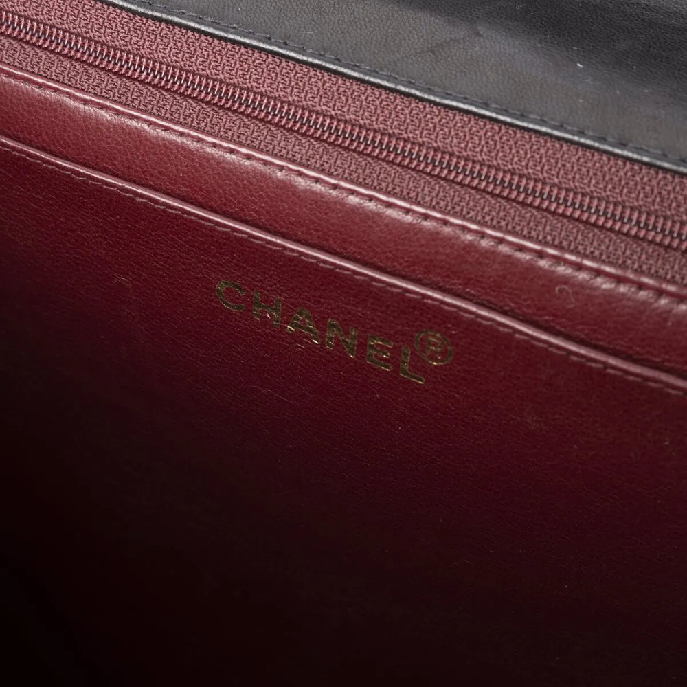 Chanel Jumbo Vertical Quilted Single Flap Bag